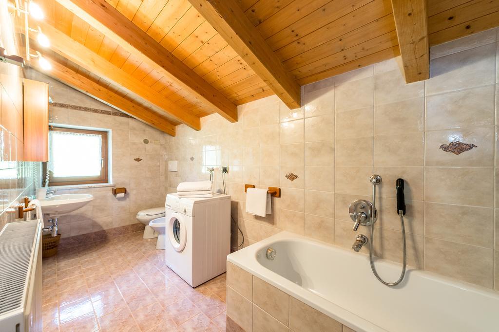 Appartamenti Cesa Crepa Neigra Canazei Buitenkant foto